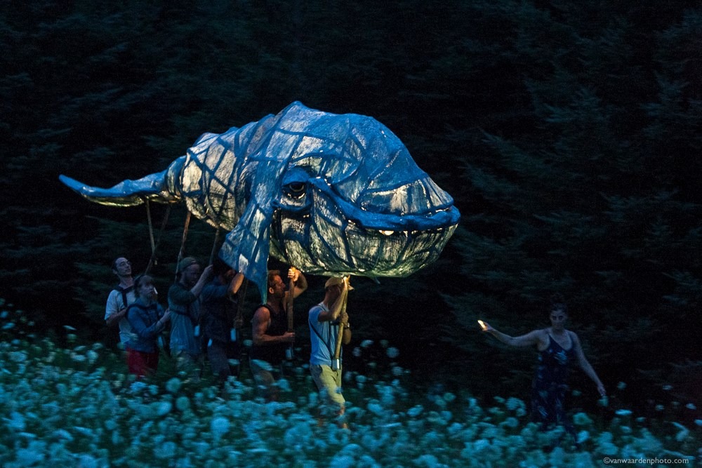 Willow Pageantry: An introduction to sustainable large-scale puppet construction